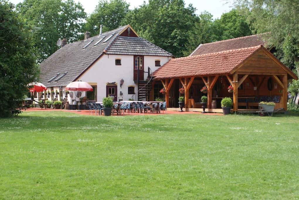 De Linde, Boerderij In Drenthe Voor 15 Tot 30 Personen Villa Eksteriør bilde